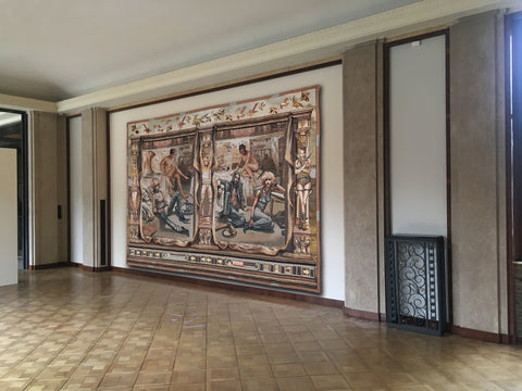 Margret Eicher, Das Urteil des Paris 3, 2012, Digital Collage, Jacquard, 285 x 445 cm, Installation view at Villa Empain